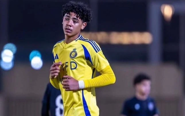 Ronaldonun oğlu ilk dəfə milli komandaya dəvət alıb