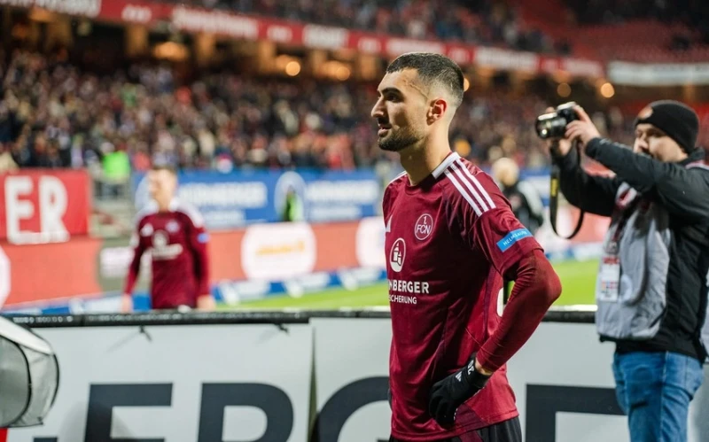 "Nürnberg" rəsmisi Mahir Emreli ilə yollarını ayırmalarına dair açıqlama verib