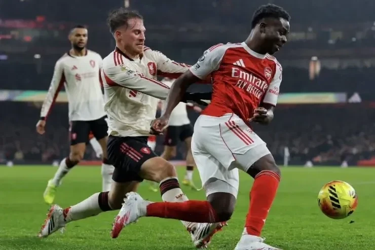 Goalless draw between Arsenal and Liverpool