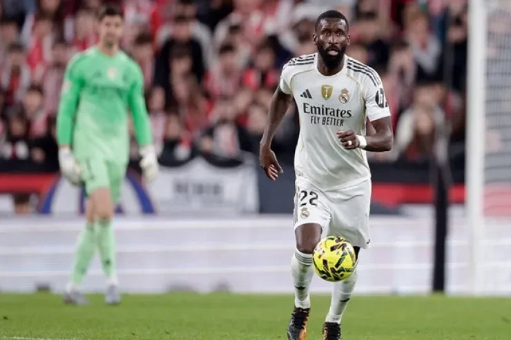 Rudiqer Realda qalmaq üçün maaşını azaltmağa hazırdır