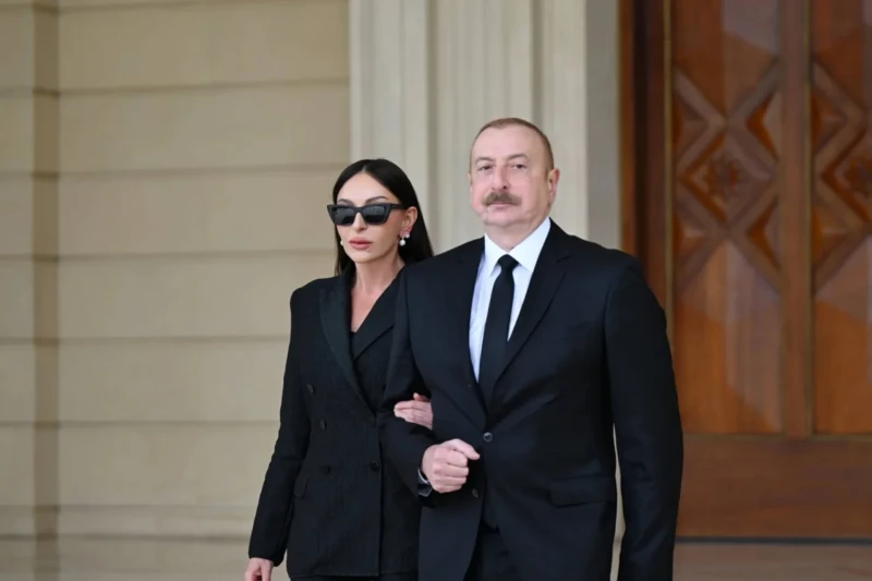 İlham Əliyev və Mehriban Əliyeva Bişkekdə 6‑cı Dünya Köçəri Oyunlarının açılış mərasimində Azərbaycanı təmsil etdilər