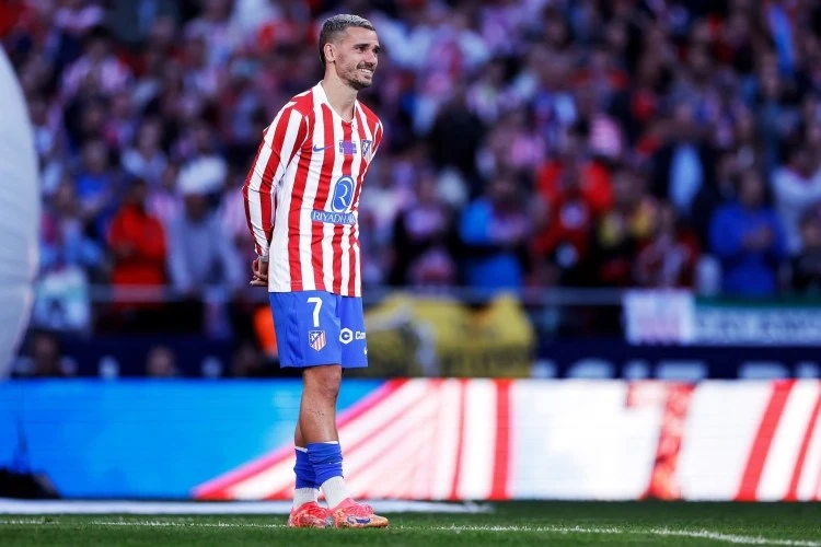 Antuan Qrizmann Barselonaya transferinin səhv qərar olduğunu etiraf edib