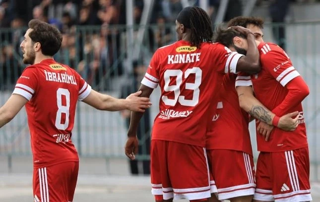 Zirə Türkiyə klubuna qalib gəldi