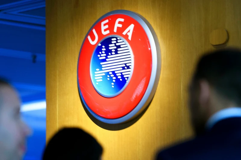 Latviya U-19 millisinin Belarusla oyundan imtinasına görə UEFA-dan cəza
