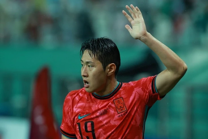 Атлетико продолжает интересоваться полузащитником ПСЖ Ли Кан Ином