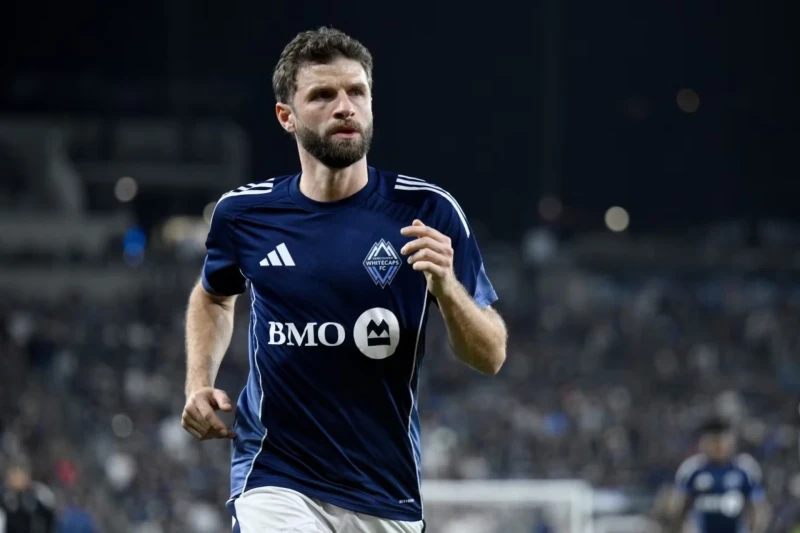 Tomas Müller Vancouver Whitecaps ilə müqaviləsini 2027-ci ilin sonuna qədər uzadı