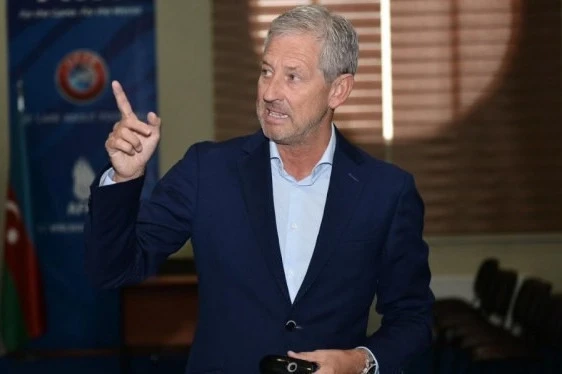 Франк Де Блекер прокомментировал спорные эпизоды XI тура Misli Premier League