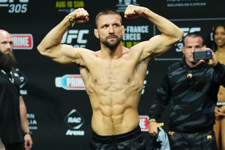 Qamrot Oliveyraya qalib gəlmək üçün planını açıqlayıb