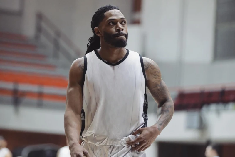 NTD amerikalı basketbolçu Taurus Ramon Kokfildi heyətinə cəlb edib