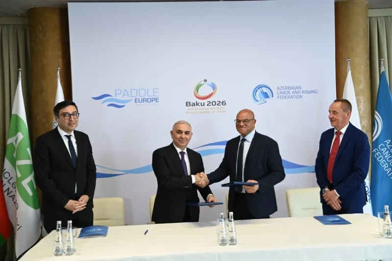 Подписан документ о сотрудничестве в создании офиса Европейской ассоциации каноэ в Баку