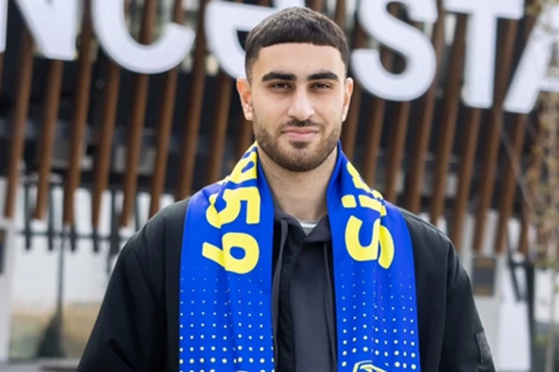 Kəpəz Yusif İmanovu heyətinə qatıb