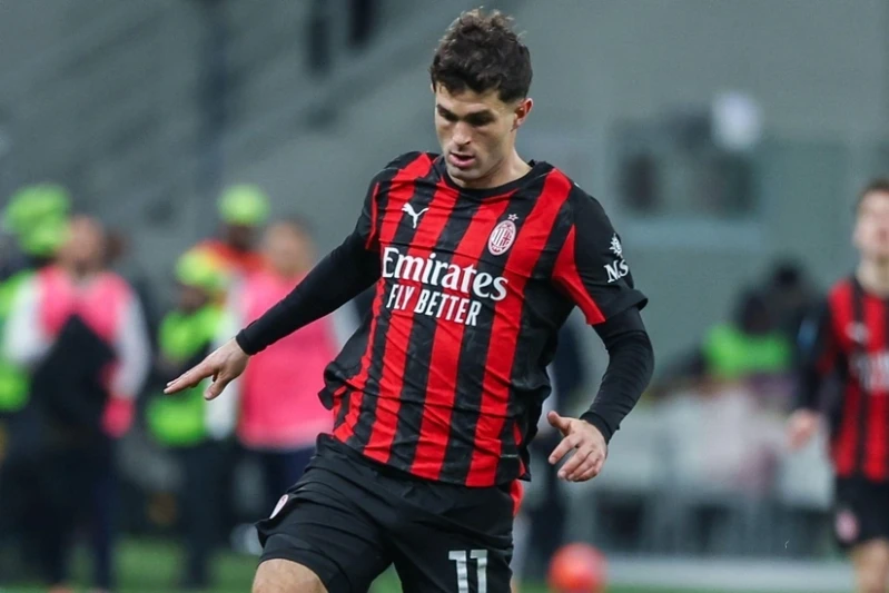 Kristian Pulişiç Tottenhemə keçə bilər