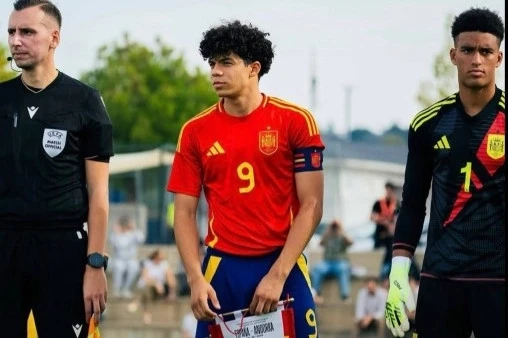 Marselonun oğlu Entso Alves İspaniya U-17 millisi ilə ilk titulunu qazandı