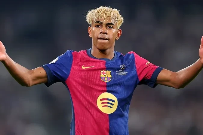 Barcelona forward named world's best player in April