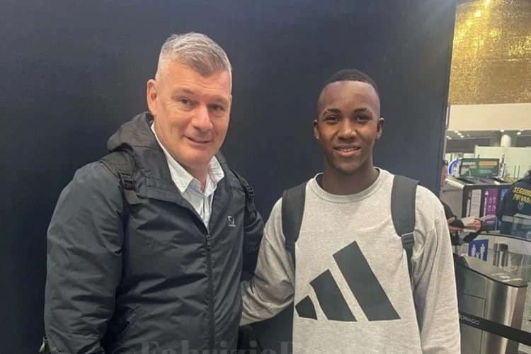 Manchester United Transfers Cristian Orozco for 1 Million Euros