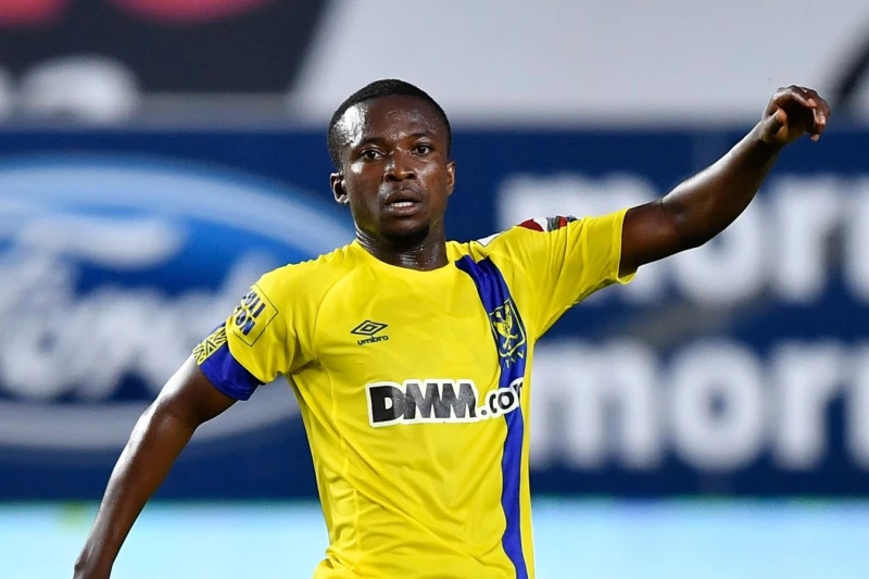 Çin Liqasında Futbolçu Samuel Asamoa Ağır Zədə Alıb, Ömürlük Əlil Qala Bilər