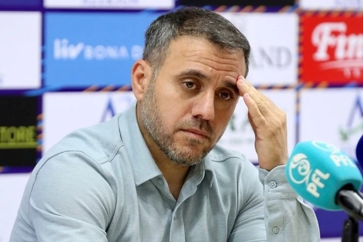 Ayxan Abbasovdan “istefa” şüarlarına MÜNASİBƏT