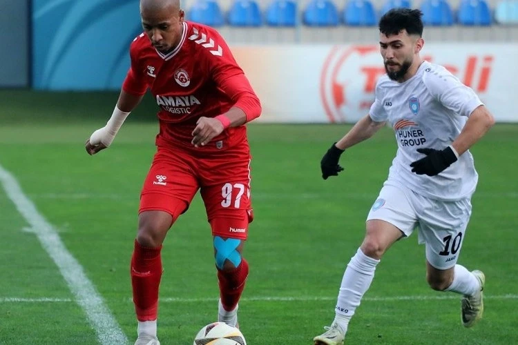 Premyer Liqanın bombardiri: Hər kəs bir məqsəd üçün çalışır
