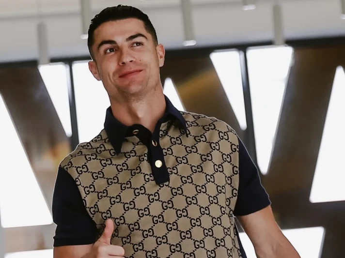 Ronaldo Buys Part of Almeria Club Shares