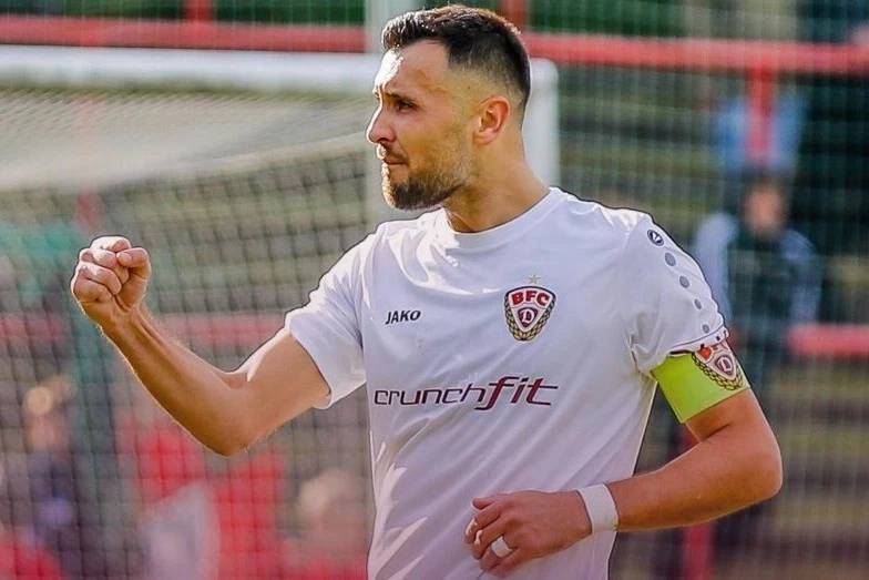 Rufat Dadashov injured: Dynamo made a substitution in the first minutes