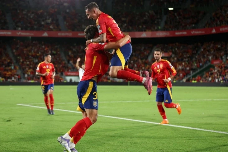 İspanya, Gürcistan'ı 2-0 Mağlup Etti, İspanya Grup Lideri Oldu