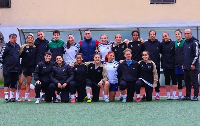 Siyasət Əsgərov in Turkey as a guest of Gaziantep Safir club