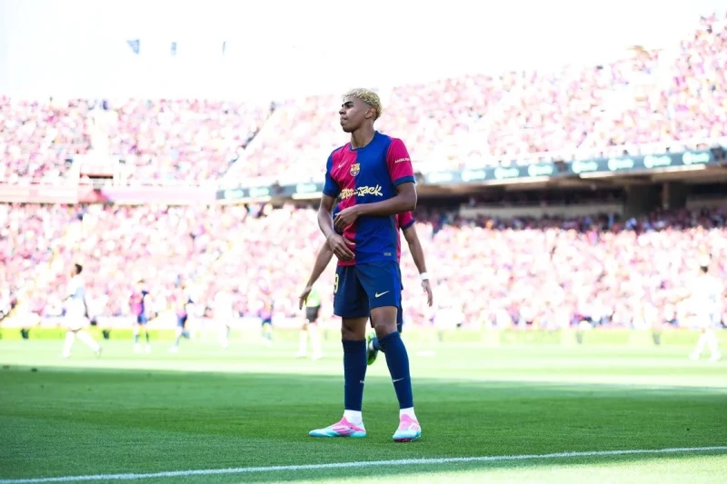 Lamin Yamal talks about mosques bringing comfort to people