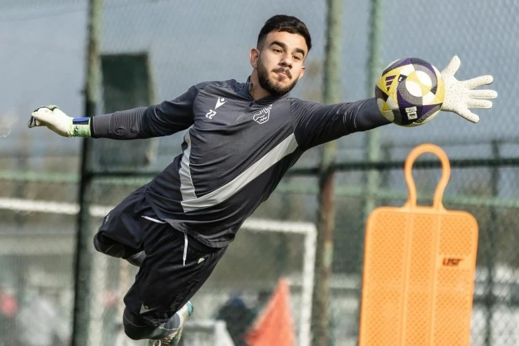 Sumqayıtın Antalya təlim-məşq toplanışında qapı&ccedil;ıların məşqləri - Fotolar