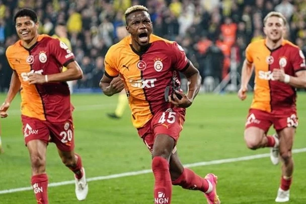 "Qalatasaray"ın oyunçularına veriləcək mükafat bəlli oldu