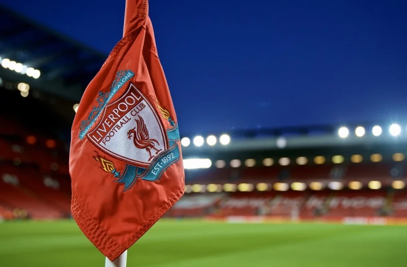 Liverpul yayda 9 futbolçusu ilə yollarını ayıracaq