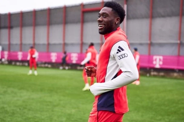 Объявлена дата возвращения Альфонсо Дэвиса на поле