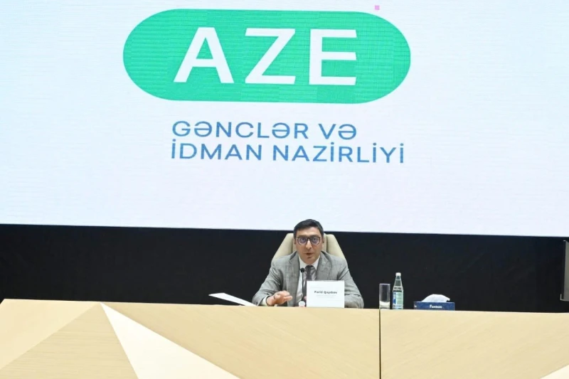 Fərid Qayıbov beynəlxalq yarışlarda uğur qazanmış idmançılarla görüşüb