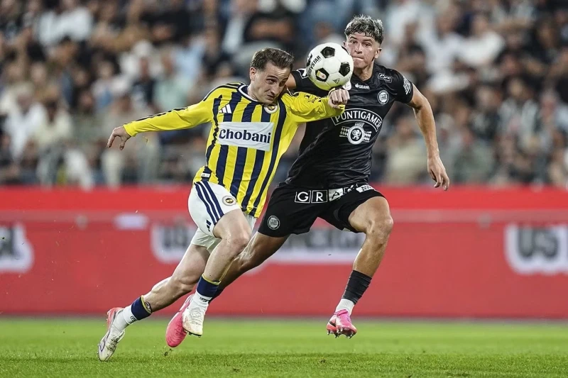 Fenerbahce Advance to Next Stage of Champions League
