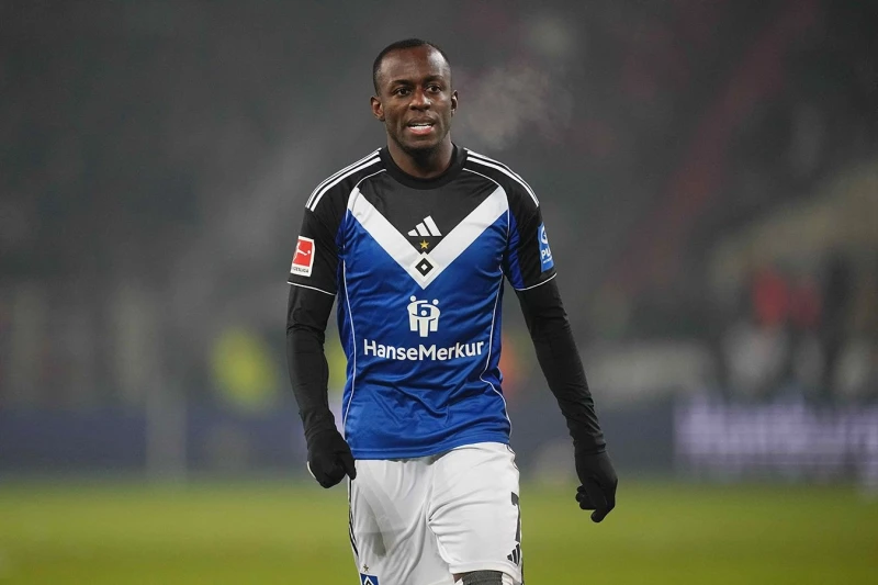 Hamburq sərxoş vəziyyətdə avtomobil sürən Dompeni rekord məbləğdə cərimələyib və Bundesliqa oyunlarından kənarlaşdırıb