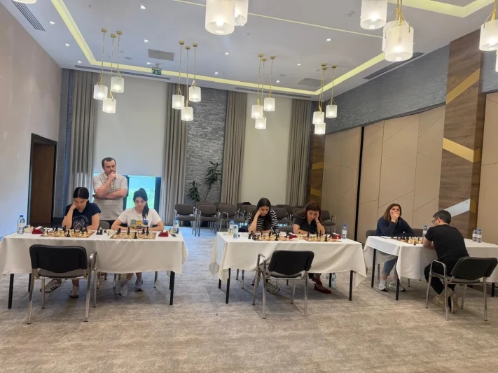 Azərbaycan qadın milli şahmat komandası Şabranda təlim-məşq toplanışında iştirak edib