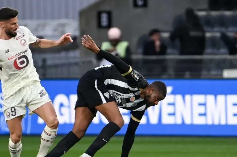 Liqa 1: Lill Anje üzərində minimal qələbə qazandı, Renn Oseri darmadağın etdi - YENİLƏNİR