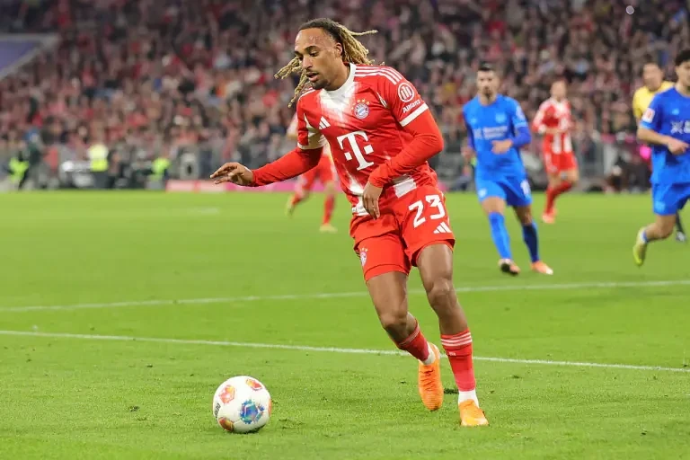 Bayern München Saşa Boyunun satışını Səudiyyə klublarına həyata keçirmək üçün danışıqlar aparır