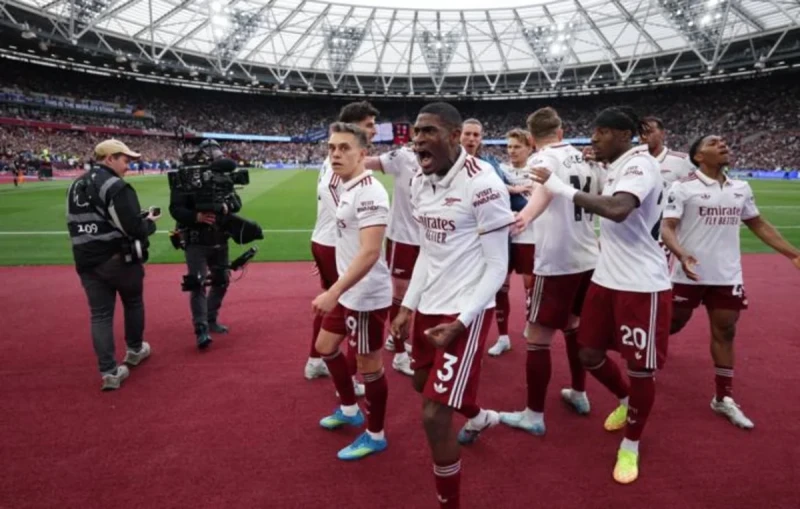 Arsenal 22 İldən Sonra İngiltərə Çempionluğunu Qazandı