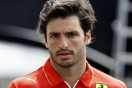 Carlos Sainz'ın Bakü podyum sevinci: Kariyerimin en iyi podyumu
