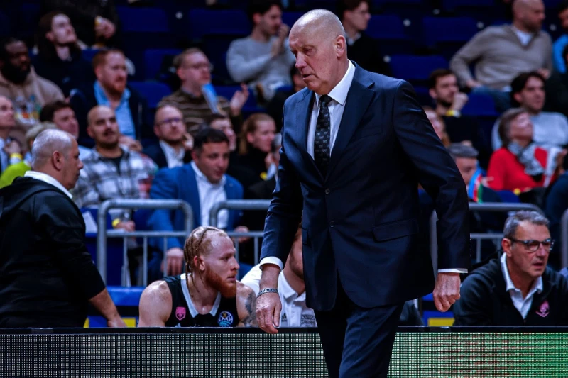 Sabahın baş antrenörü: Şampiyonlar Ligi deplasman maçlarındaki rotasyon sorunlarına rağmen büyük bir tecrübe oldu