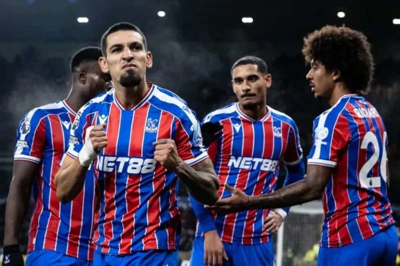 Kristal Palas Vulverhemptonu səfərdə məğlub etdi