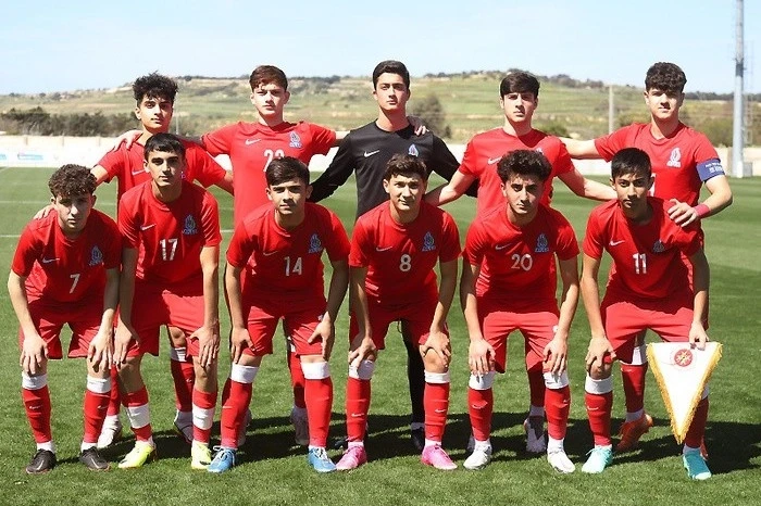 Yığmamız Avstraliya ilə heç-heçə oynayıb