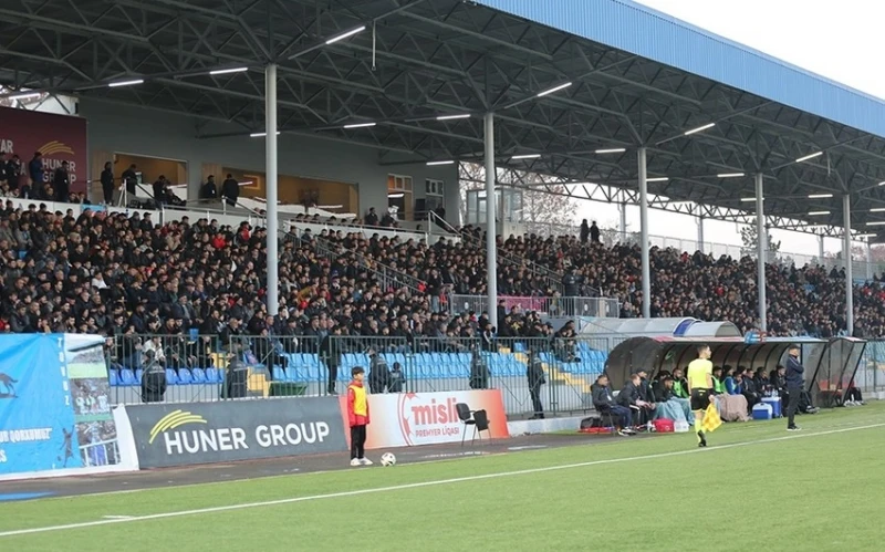 Azərbaycan çempionatının ilk yarısında keçirilmiş oyunlarda 140 mindən çox azarkeş olub