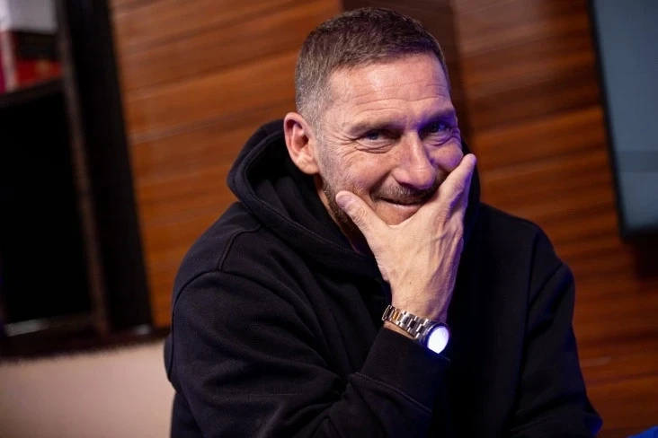 İtaliya futbolunun əfsanəsi Francesco Totti basketbol klubuna qoşuldu