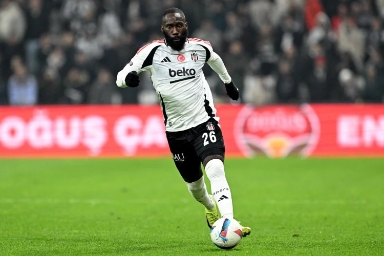 Artur Masuaku Sunderland ile Sözleşme İmzaladı - RESMİ