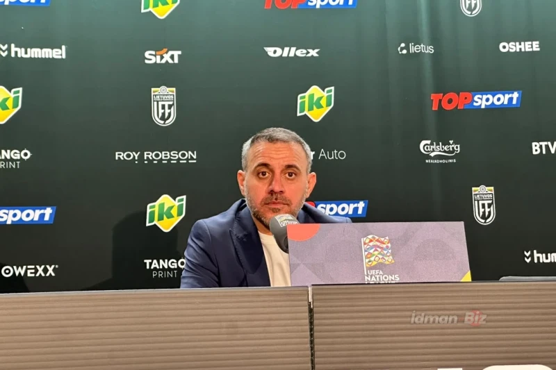 Ayxan Abbasov: Litva qarşısında 1:1 oyunla futbolçular milli formanın dəyərini sübut etdilər