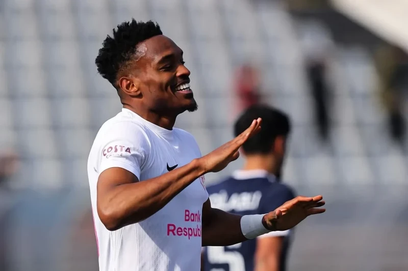 Sabah football player Mikels: I'm thinking about becoming a champion and top scorer