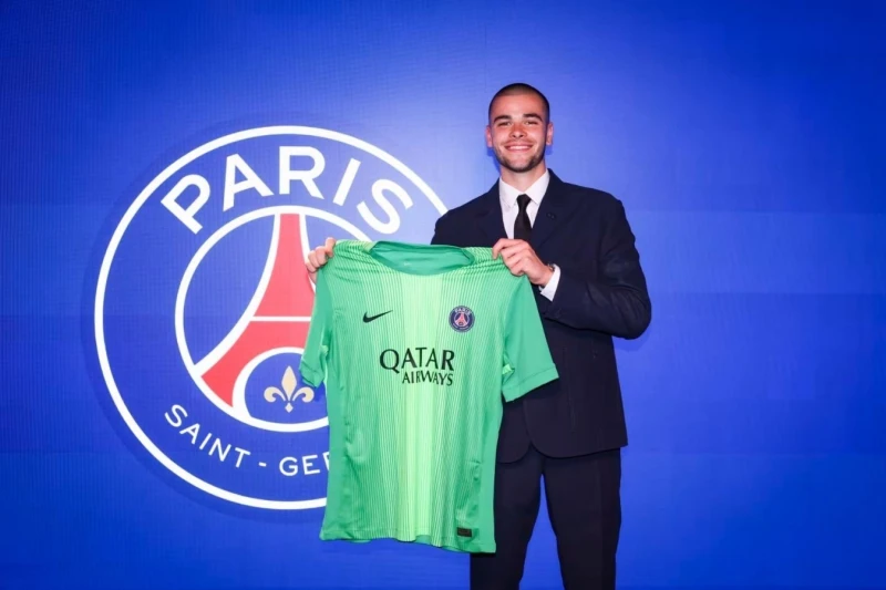 PSG has transferred Lucas Chevalier: Goalkeeper problem solved
