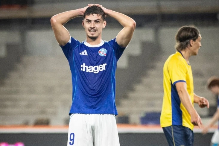 Barcelona is interested in Strasbourg striker Joaquin Panichelli Barcelona is interested in Strasbourg striker Joaquin Panichelli