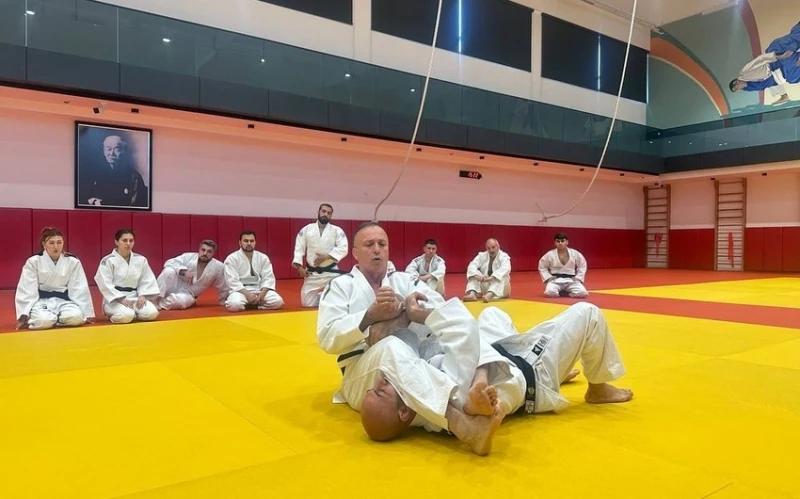 Milli Komandaların Təlim-Məşq Mərkəzində cüdo hakimləri üçün nəzəri və praktiki seminar keçirilib